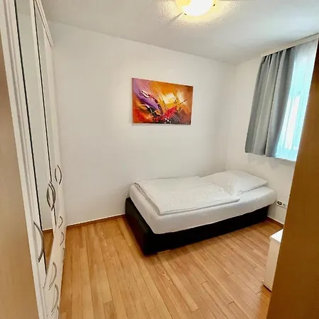 Fuer Vier Apartment